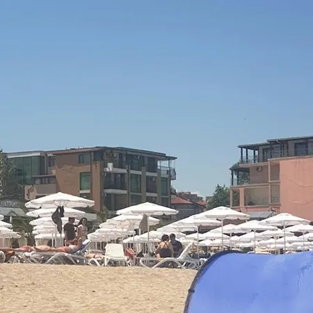Appartamento под наем на първа линия море Sozopol